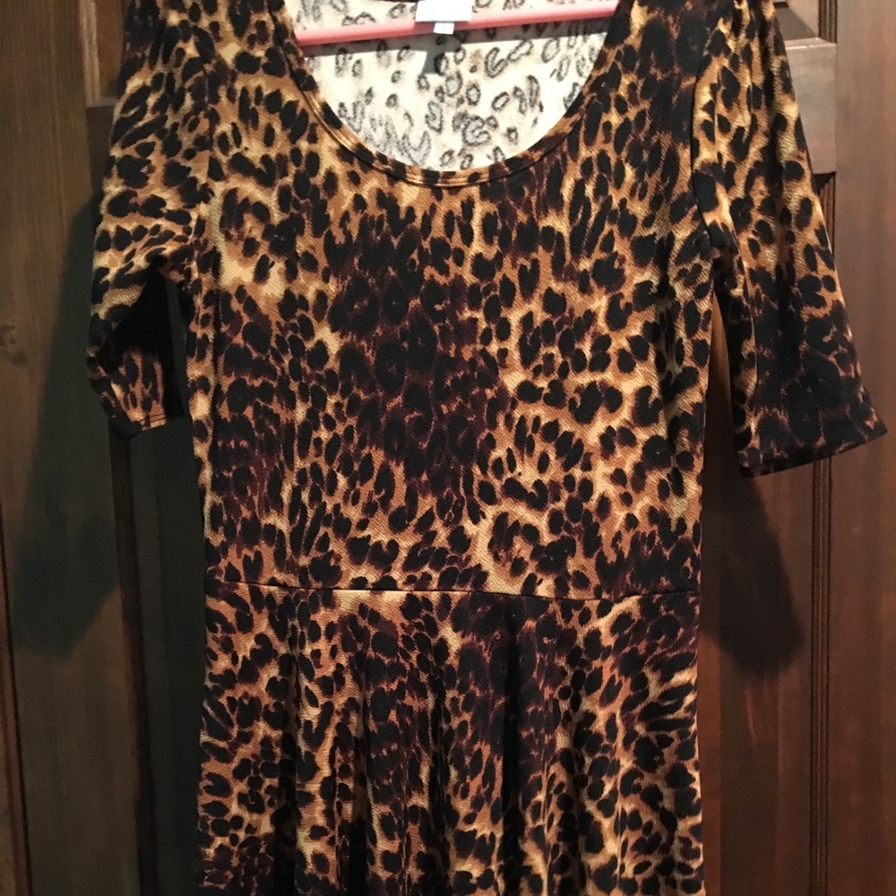 LuLaRoe “Nicole” dress